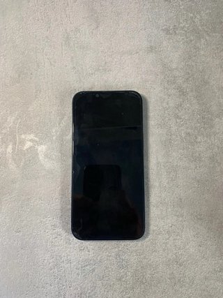 iPhone 13 128GB Medianoche - Pantalla Impecable