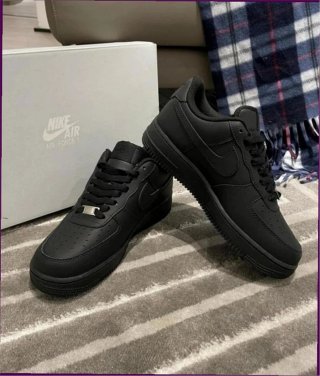 Nike Air Force 1 Talla 42.5 Negras
