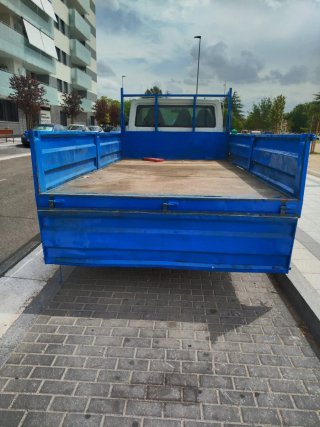 Ford E-Transit 2001