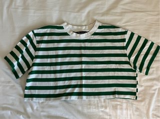 Camiseta Zara Rayas Verde y Blanca