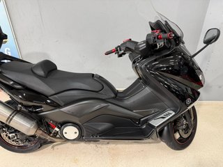Yamaha T MAX 530 ABS Negra