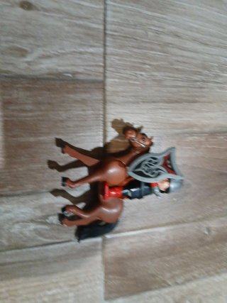 Caballo con caballero Playmobil Todo 4€