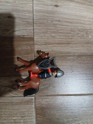 Caballo con caballero Playmobil Todo 4€