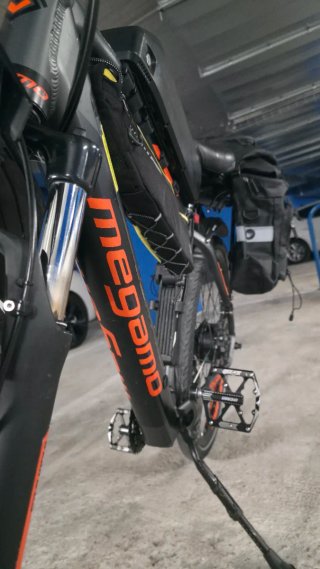 Bicicleta eléctrica Megamo de Montaña Talla L