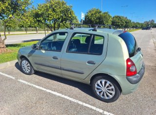 Renault Clio 2003