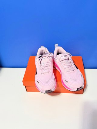 Nike Vomero Plus Hyper Pink Talla 39 running rosa