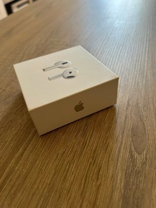 Apple AirPods 4 Blancos Sin Abrir