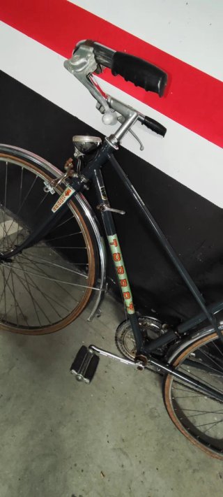 Bicicleta Clásica Negra
