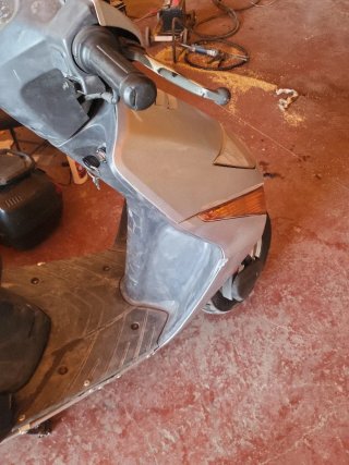 Lote 2 motos Honda y Kymco