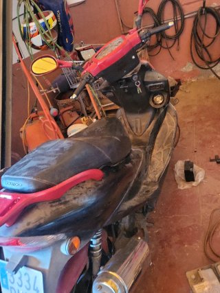 Lote 2 motos Honda y Kymco