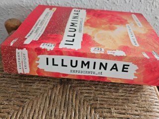 Libro illuminae expediente-01