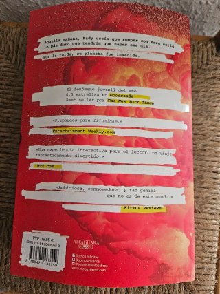 Libro illuminae expediente-01