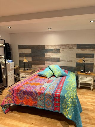 Colcha y cojines cama multicolor