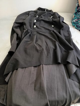 Conjunto de túnica asímetrico con pantalón