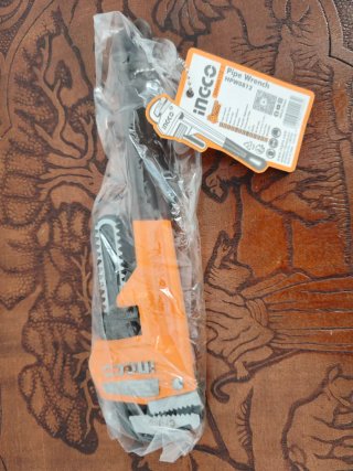 Llave de tubo Ingco 12 HPW0812