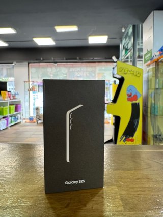 Samsung Galaxy S25 256GB