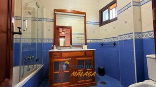 Chalet en alquiler en Pinos de Alhaurín - Periferia en Alhaurín de la Torre