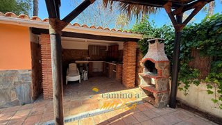 Chalet en alquiler en Pinos de Alhaurín - Periferia en Alhaurín de la Torre
