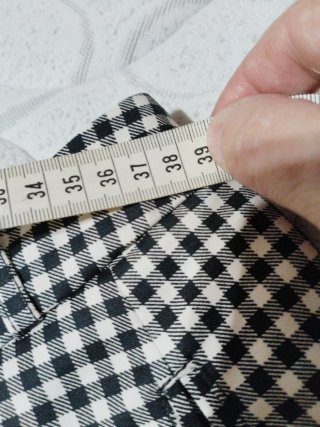 Pantalón corto cuadros Stradivarius mujer