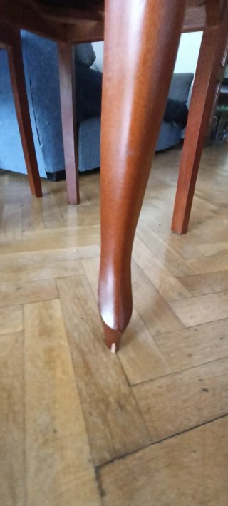 Juego de 4 sillas de comedor de madera