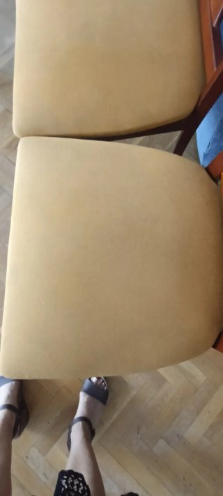 Juego de 4 sillas de comedor de madera