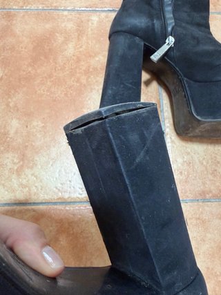 Botín plataforma Zara negro