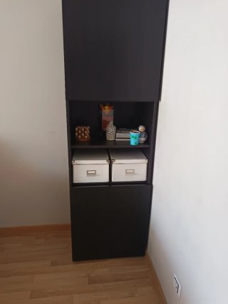 Estantería Negra