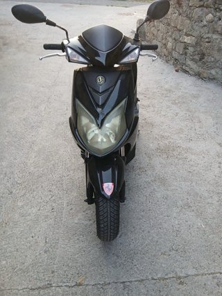 Scooter 125cc Negra