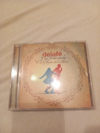 CD Delafé y las Flores Azules