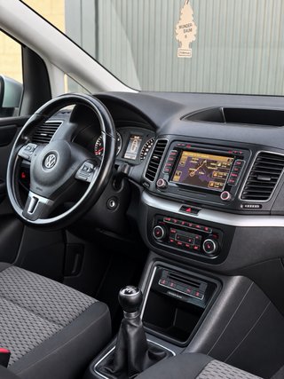 Volkswagen Sharan 2012