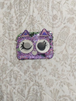 Cartera de lentejuelas morada