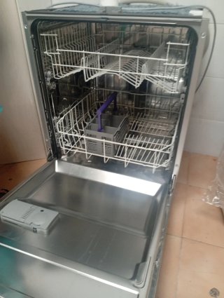 Lavavajillas Beko sin estrenar