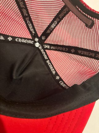 Gorra Trucker Chrome Hearts Roja y Blanca