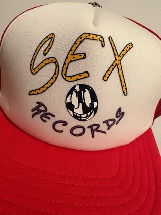Gorra Trucker Chrome Hearts Roja y Blanca