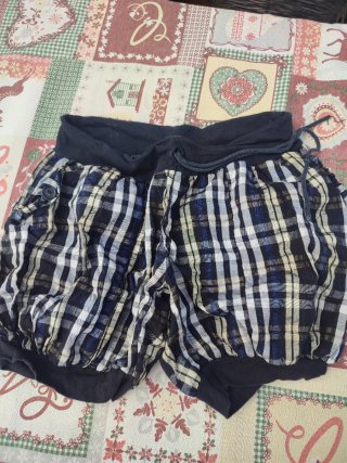 Pantalón corto cuadros cintura ajustable