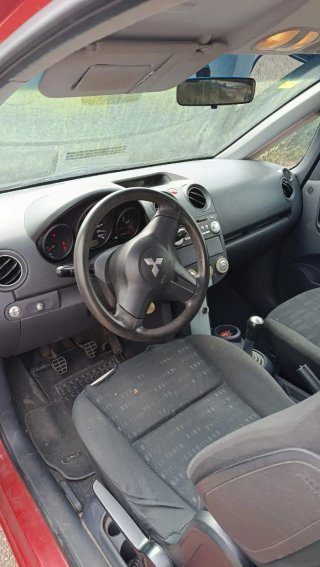 Mitsubishi Colt 2006
