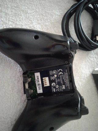 Xbox 360 Negra S 250gb + 2 Juegos + Mando