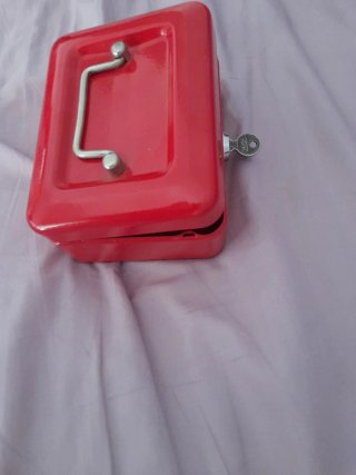 Caja Fuerte Joma Roja con Llave