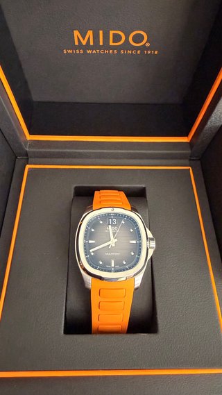Mido Multifort Big Date Reloj Automático Naranja