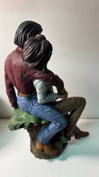 Figura de pareja de barro