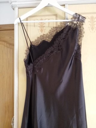 Vestido negro encaje boda comunión