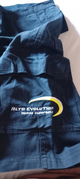 Pantaloncini uomo neri Honda