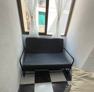 Sofá Cama Negro para Balcón