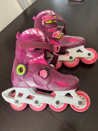 Patines en línea morados para niña