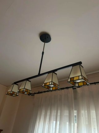 Lámpara de techo salón 4 tulipas