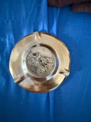 Cenicero antiguo de peugeot año 1896