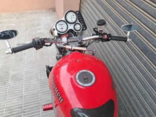 Triumph T595 Daytona "Réplica Street Triple"