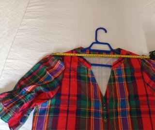 Blusa dibujo cuadros escoceses