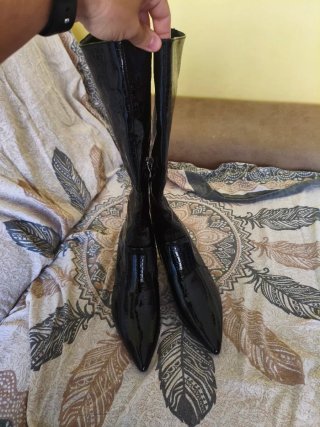 Botas altas negras sin estrenar