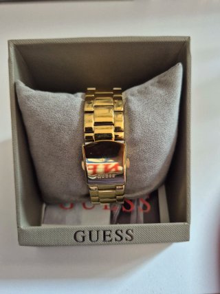 Reloj Guess Dorado Multicolor
